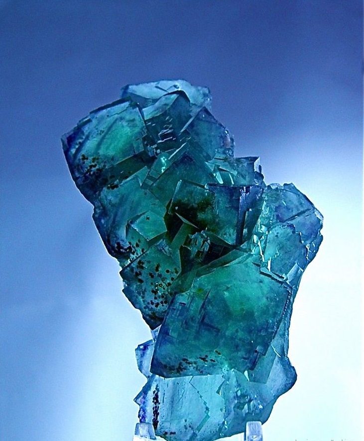 蓝色水晶